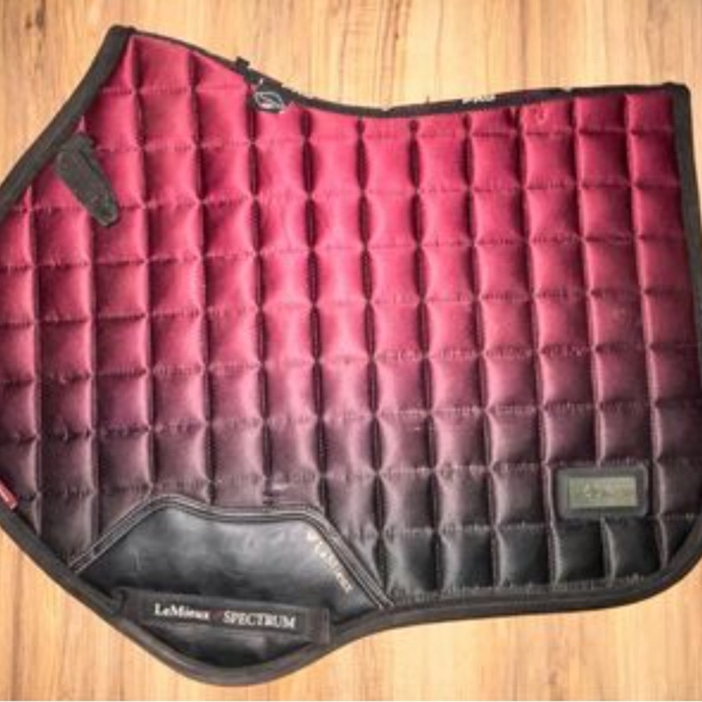 Mulberry spectrum Lemieux saddle pad